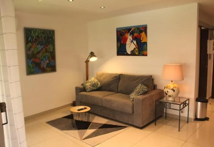 Bord De Apartmán Cannes